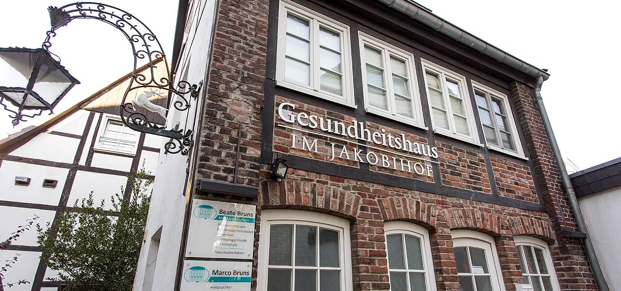 Gesundheitshaus im Jakobihof, Soest :: Massagetherapie & Physiotherapie